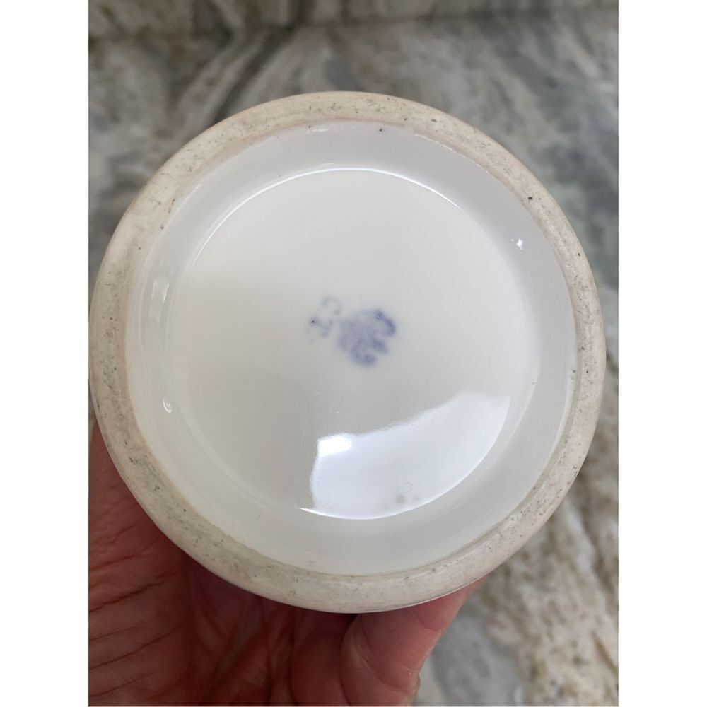 Antique Coffee Cups - Picture 6 of 6